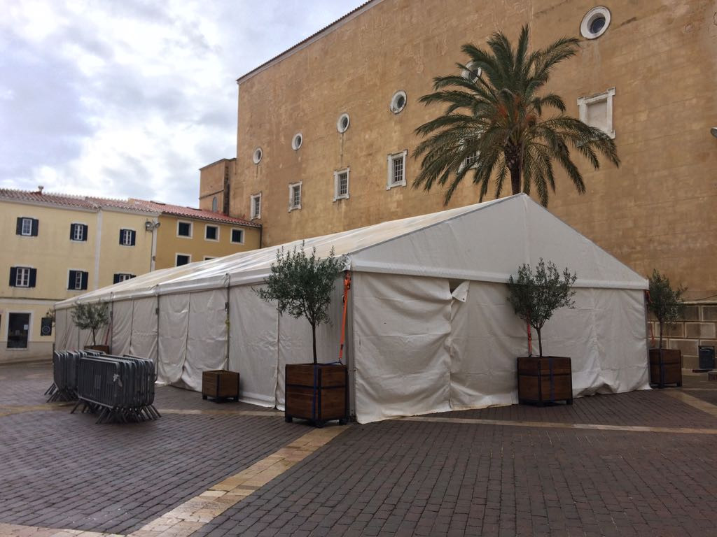 En Maó no se ha podido celebrar el encuentro de escolares en el centro de la ciudad (Foto: Tolo Mercadal)