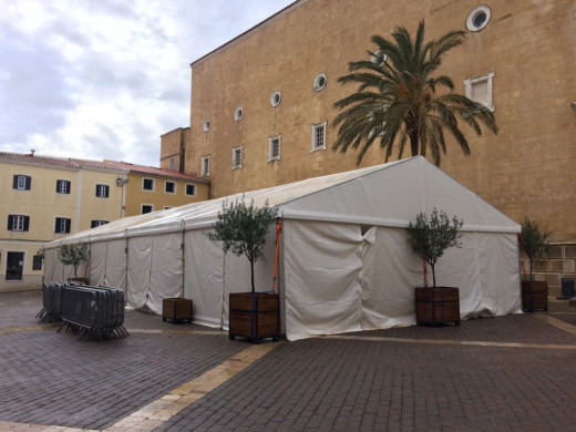 En Maó no se ha podido celebrar el encuentro de escolares en el centro de la ciudad (Foto: Tolo Mercadal)