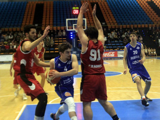 (Vídeo y fotos) El Bàsquet Menorca va embalado