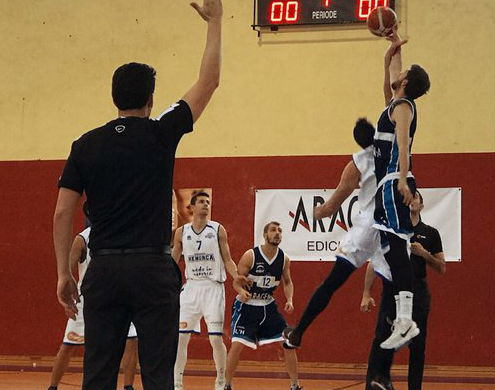 (Fotos) La racha del Bàsquet Menorca acaba en Collblanc