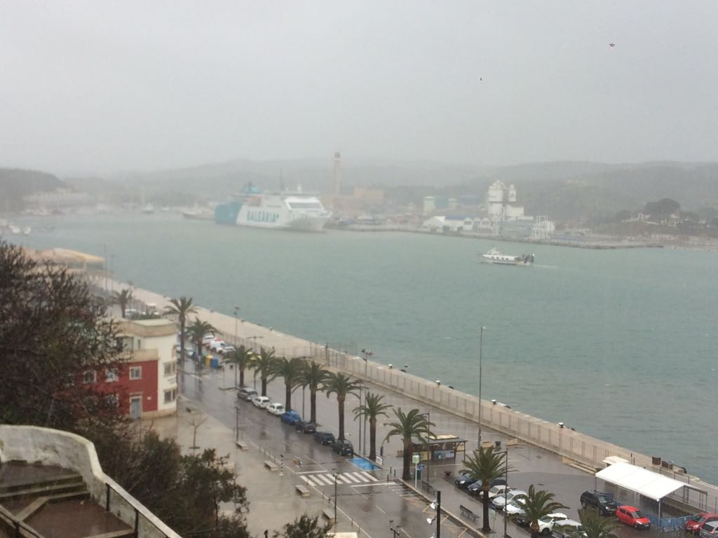 Los puertos de la Isla permanecerán cerrados por el temporal. (Foto: Tolo Mercadal)