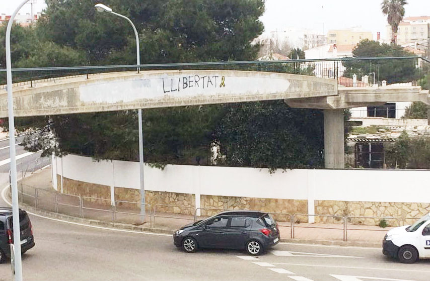 Imagen de la pintada (Foto: Tolo Mercadal)