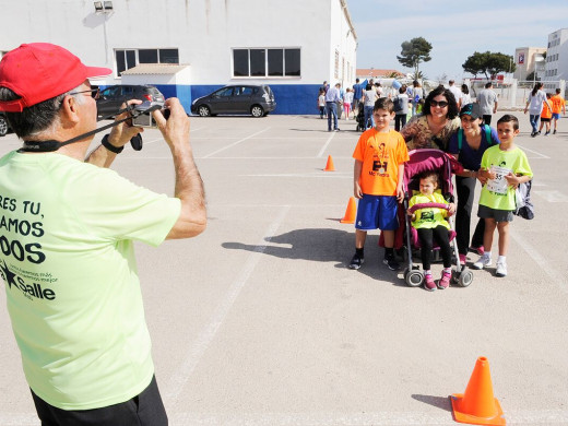 (Galería de fotos) Maó corre por una causa solidaria