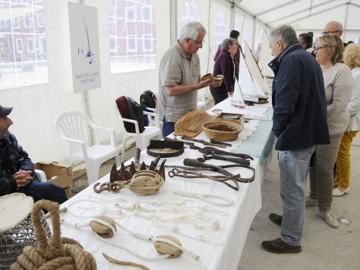 (Fotos y vídeo) Es Castell se reencuentra con su pasado británico