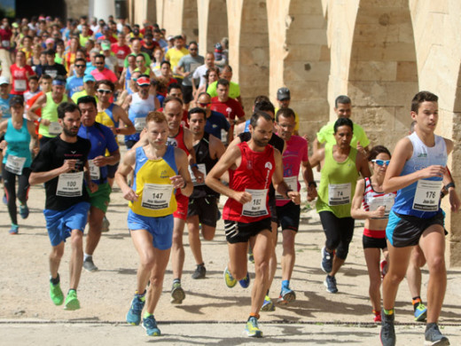 (Galería de fotos) A la carrera por la Fortaleza de La Mola