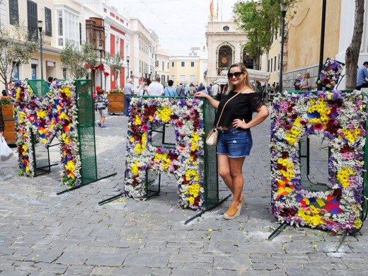 (Galería de fotos) Maó se llena de flores