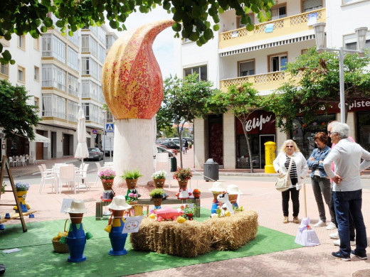 (Galería de fotos) Maó se llena de flores