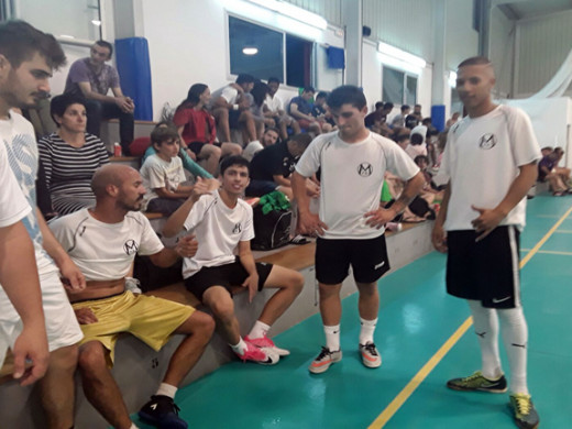 (Galería de fotos) Pasión por el fútbol sala en Fornells