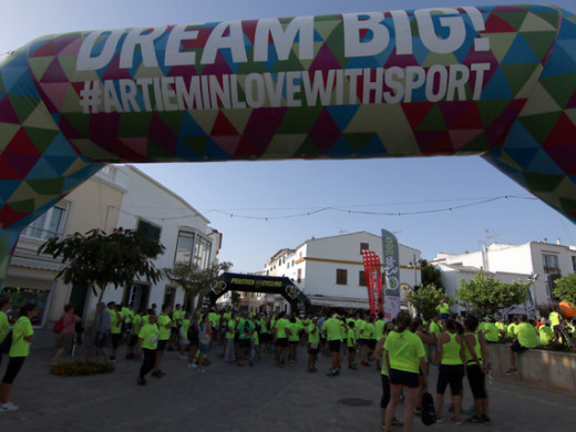 (Galería de fotos) Deporte y solidaridad en una multitudinaria Cursa del Toro