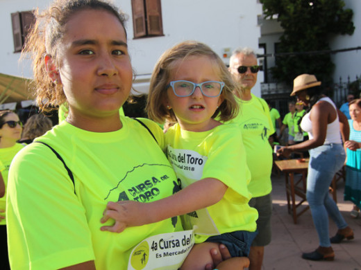 (Galería de fotos) Deporte y solidaridad en una multitudinaria Cursa del Toro