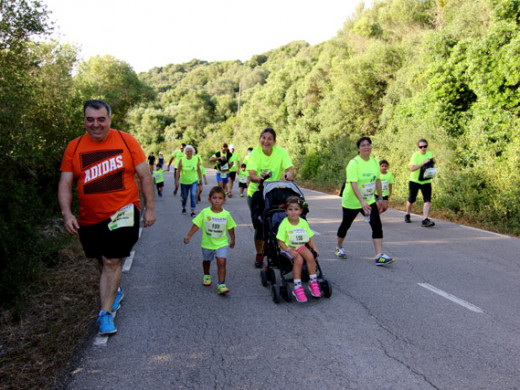 (Galería de fotos) Deporte y solidaridad en una multitudinaria Cursa del Toro