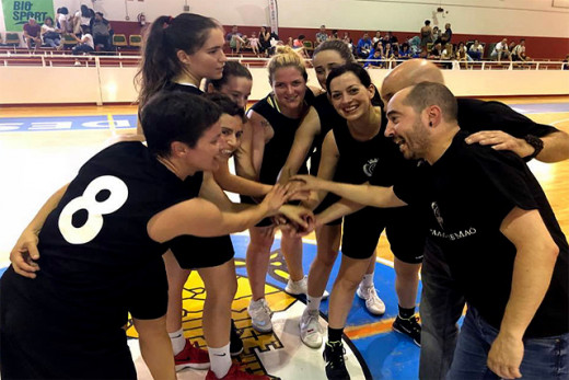 Equipo de baloncesto femenino de Maó.