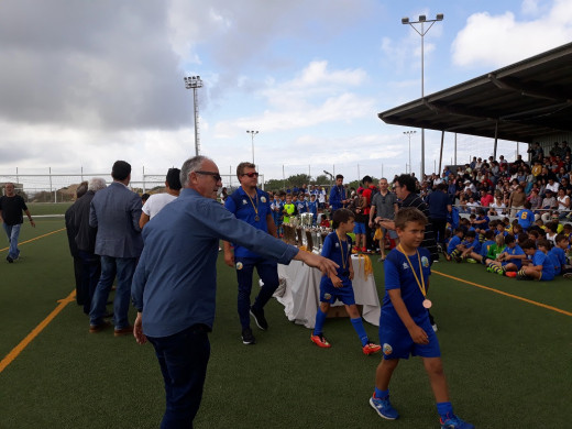 (Galería de fotos) La gran fiesta del fútbol de Menorca