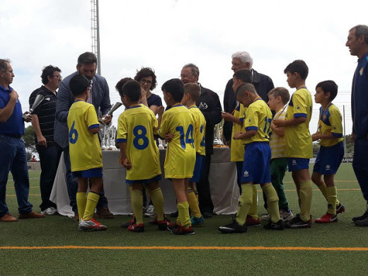 (Galería de fotos) La gran fiesta del fútbol de Menorca