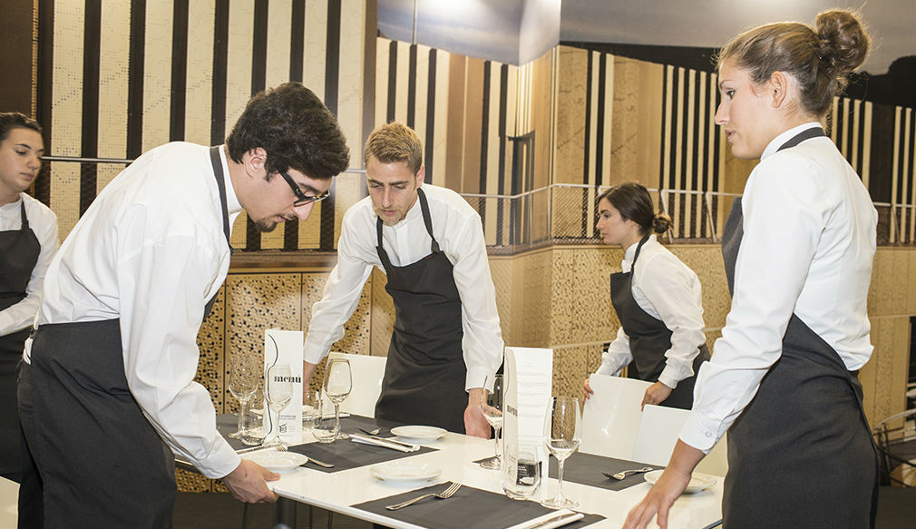 Camareros en un restaurante