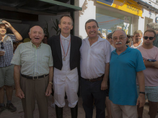 (Vídeo y galería de fotos) Júbilo en Es Mercadal