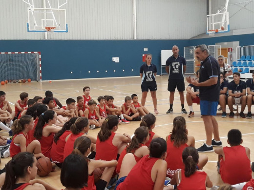 (Galería de fotos) Mario Stojic, de vuelta a Menorca