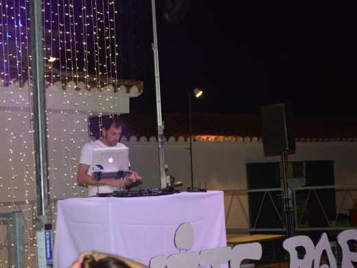 (Galería de fotos) Así fue la White Party de Sant Lluís