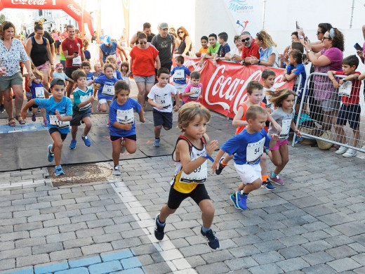 (Galería de fotos) Maria Pallicer y Nil Cubas vuelan en Sant Lluís