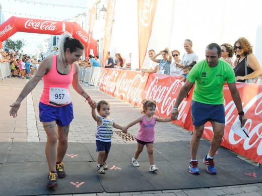 (Galería de fotos) Maria Pallicer y Nil Cubas vuelan en Sant Lluís