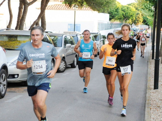 (Galería de fotos) Maria Pallicer y Nil Cubas vuelan en Sant Lluís