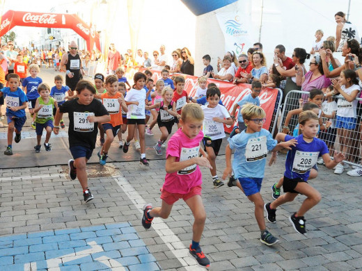 (Galería de fotos) Maria Pallicer y Nil Cubas vuelan en Sant Lluís