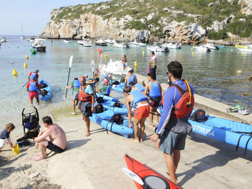 (Fotos) El Mercadal se entrena…en el mar