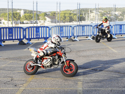 (Fotos) Espectáculo en el puerto