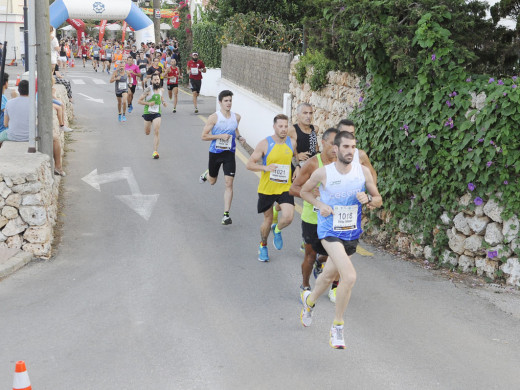 (Fotos) Triunfo de Antonio Godoy en Sant Climent mientras María Pallicer tiraniza las ‘curses populars’