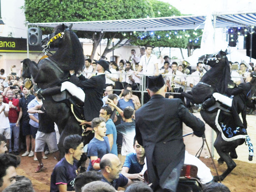 (Fotos) Fiesta y alegría en Sant Lluís