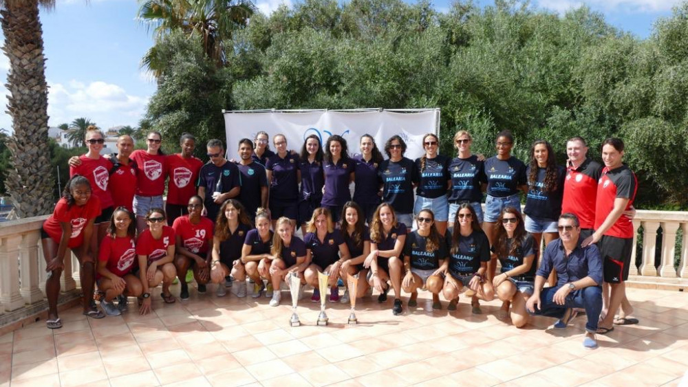 Foto de grupo de los equipos participantes (Fotos: CV Ciutadella)