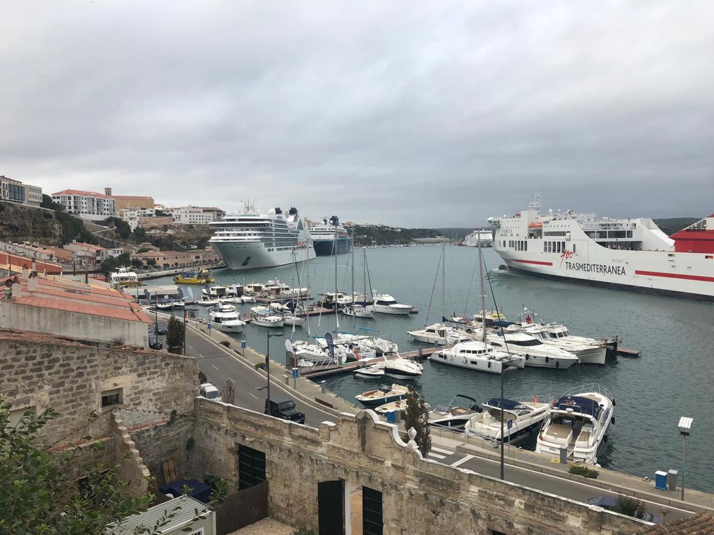 Imagen del puerto de Maó