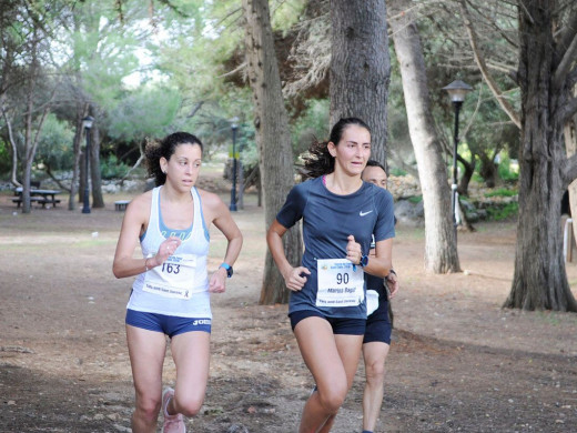 (Fotos) A la carrera en Sant Lluís