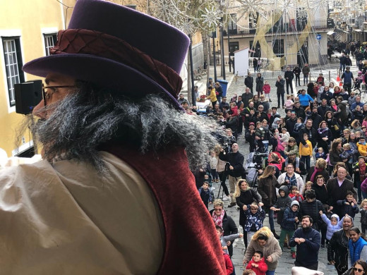 (Fotos) “Mestre Roc” pone el reloj de Maó a punto para las campanadas infantiles