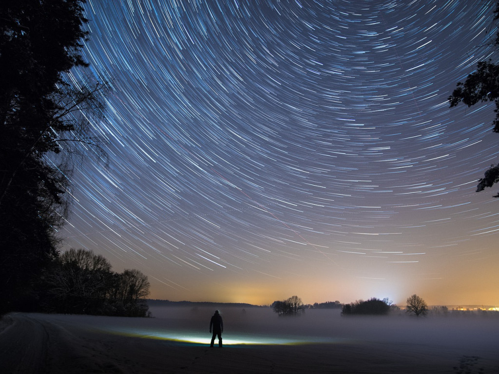 En otros lugares también se puede ver el cielo de noche, pero no son Menorca