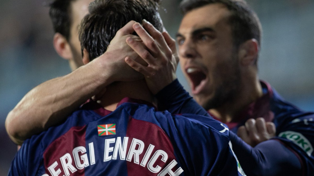 Celebración del gol (Fotos: SD Eibar y La Liga)