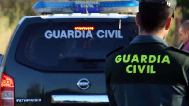 El detenido se encuentra en el cuartel de la Guardia Civil