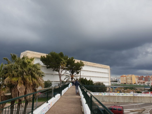 Cielo tapado en Maó.