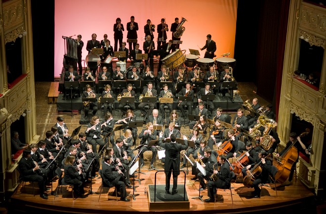 Interpretarán la banda sonora de Star Trek y una selección de éxitos de la música española