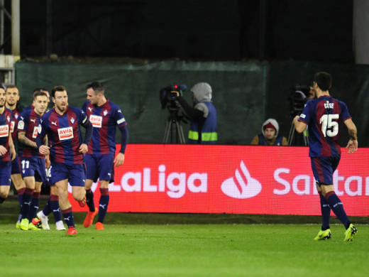 (Galería de fotos) Sergi Enrich marca ante el Espanyol su quinto gol en Liga