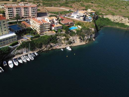 Muelle de ses Figuerasses, en el puerto de Maó (Foto: APB)