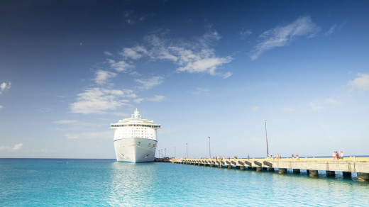 En el muelle de la bahía