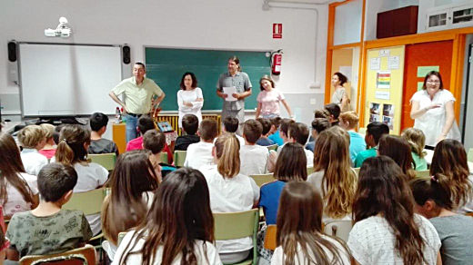 Clase de colegio en Menorca.