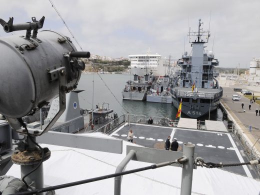 (Fotos) En las entrañas de la Armada Española