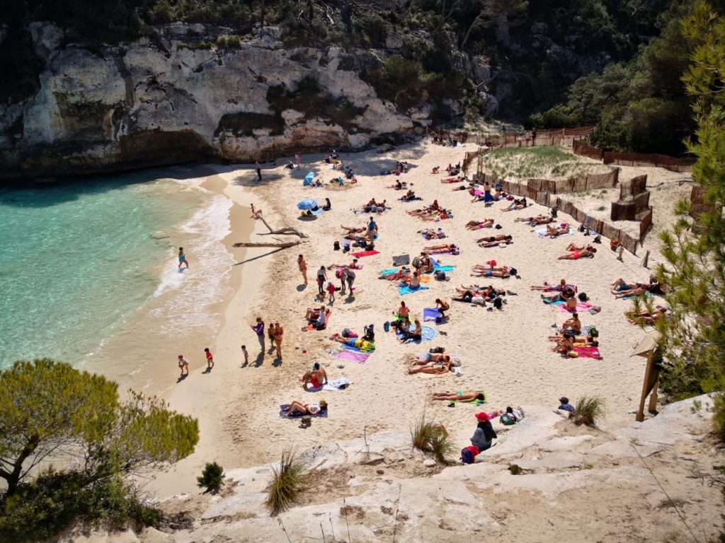 Imagen de la playa de Macarelleta (Foto: José Luis García Llagües)