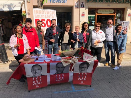 (Fotos) La campaña electoral se planta en la calle