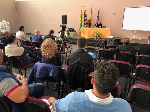 (Fotos y vídeo) Alaior expone lo mejor del turismo isleño