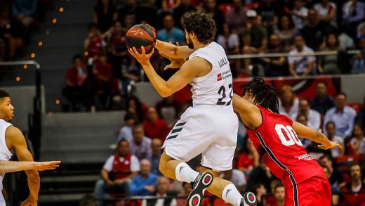 Asistencia de Llull ante el Zaragoza (Foto: ACB Photo)