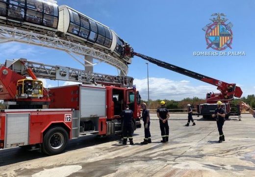 Imagen del rescate de los bomberos.