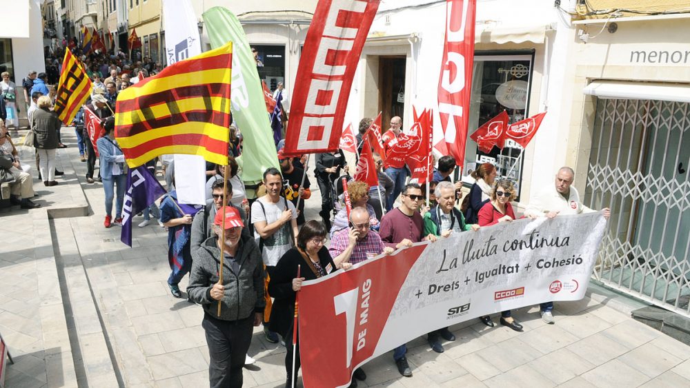 Imagen de la manifestación que se está celebrando en Maó